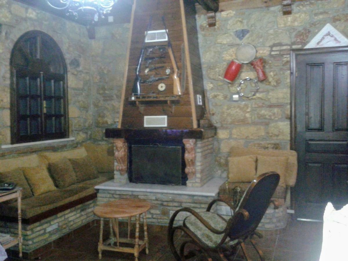 Ferienwohnung Kalogirou Stone House Limniónas Exterior foto