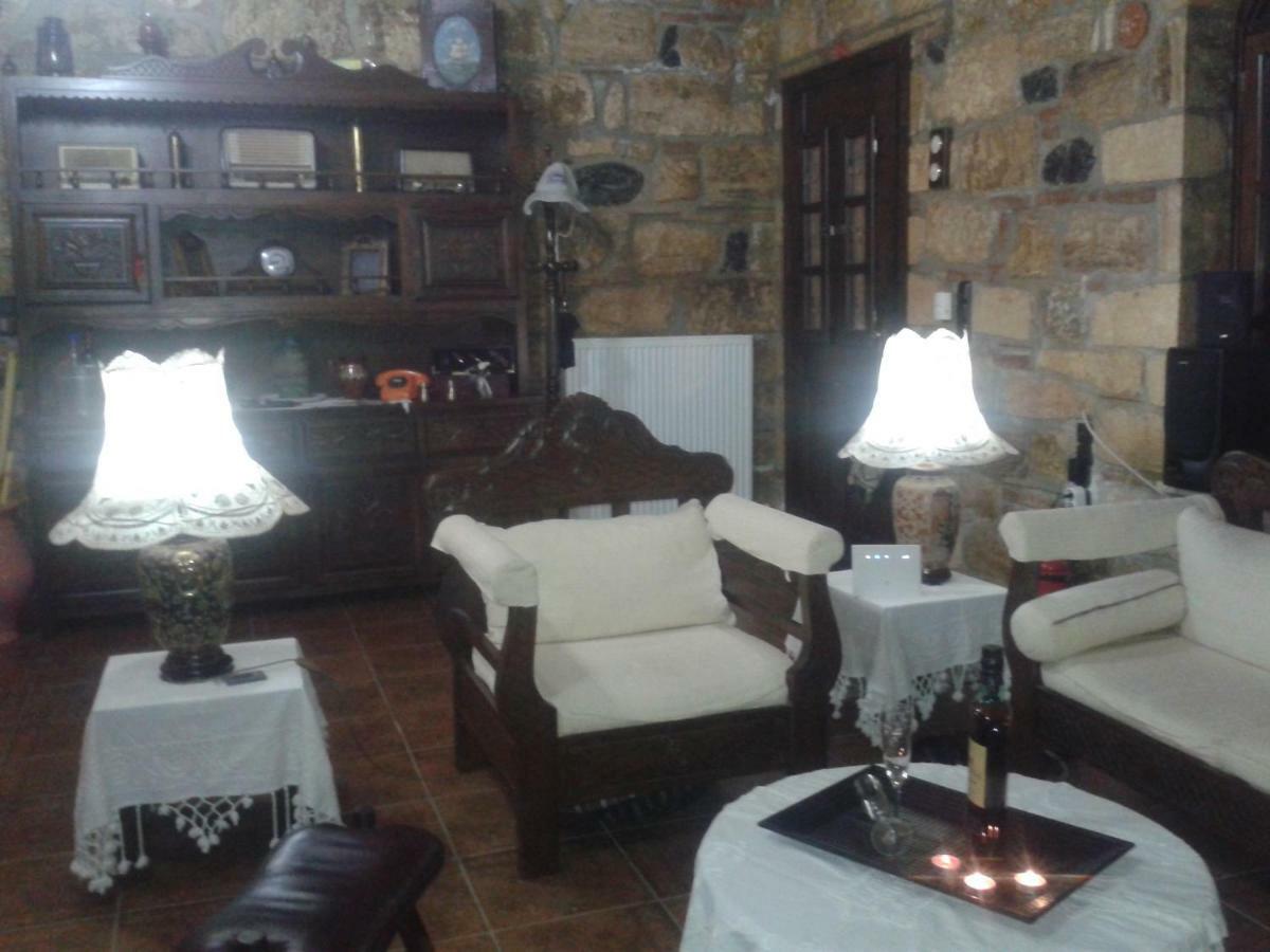 Ferienwohnung Kalogirou Stone House Limniónas Exterior foto